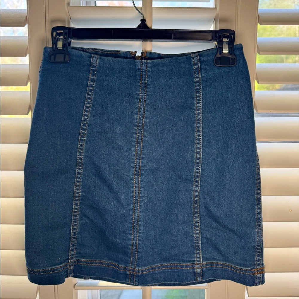Free People - Denim Mini Skirt (size 2)